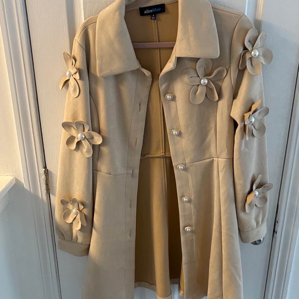 Alice Blue Beige Floral Trench Coat